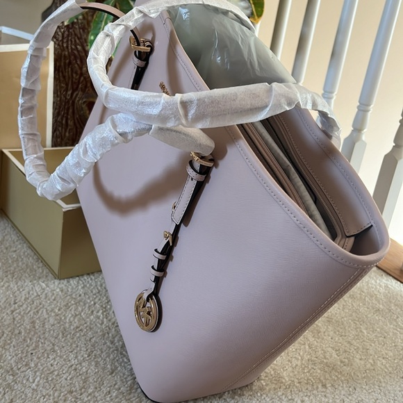 MICHAEL KORS JET SET TRAVEL LARGE TOTE NEW AUTHENTIC 14x11 - Picture 10 of 13